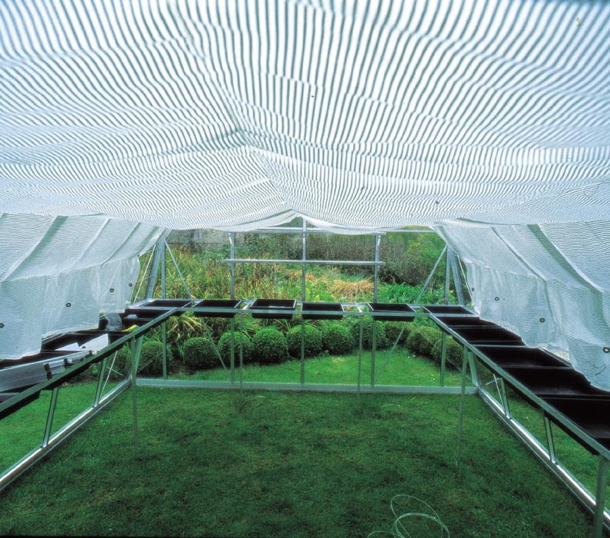 Geniet van de Zomer in Stijl met een Schaduwdoek voor je Tuin