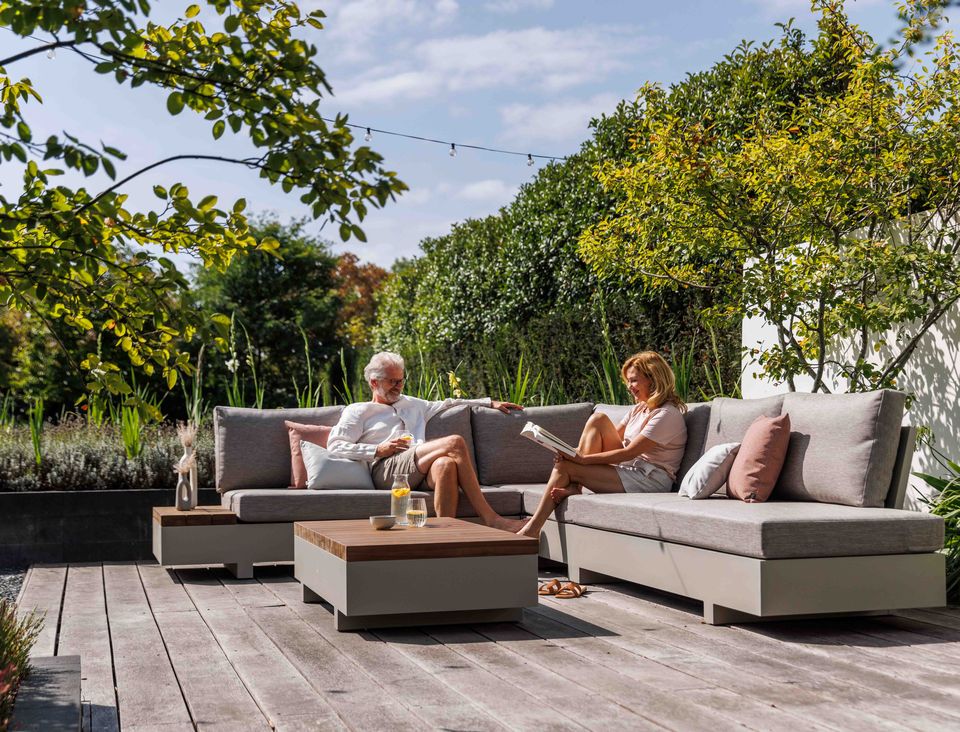 Ontdek Stijlvolle Tuinmeubelen in Onze Winkel